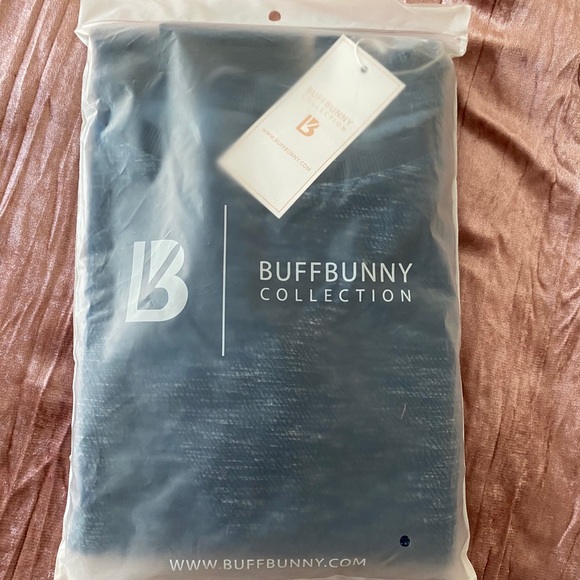 BuffBunny Goal Digger Pull Over Sweater - Picture 1 of 4